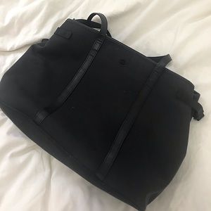 Lululemon | NWOT Everyday Tote Black
